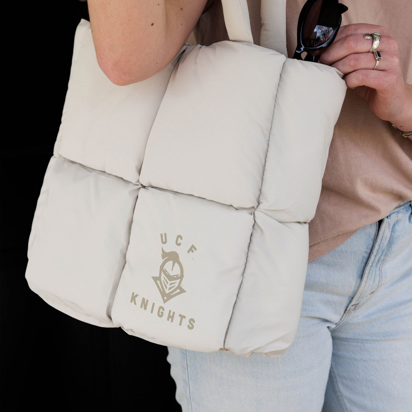 Central Florida Sand Puff Tote