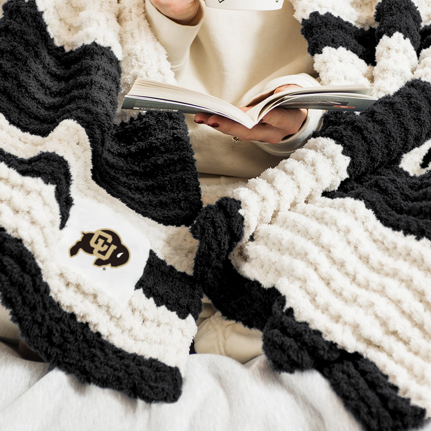 Colorado Cable Knit Throw 50x60
