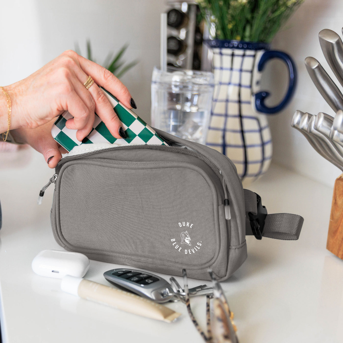 Duke Everyday Ash Belt Bag