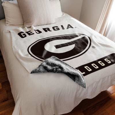 Georgia Prime Luxe Dreams Throw
