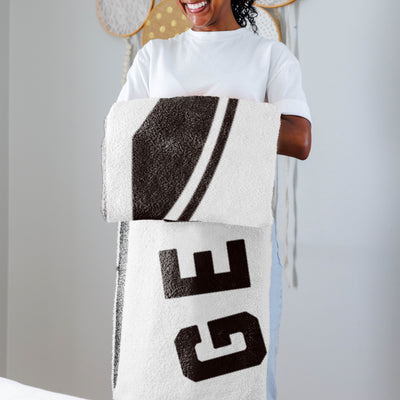 Georgia Prime Luxe Dreams Throw