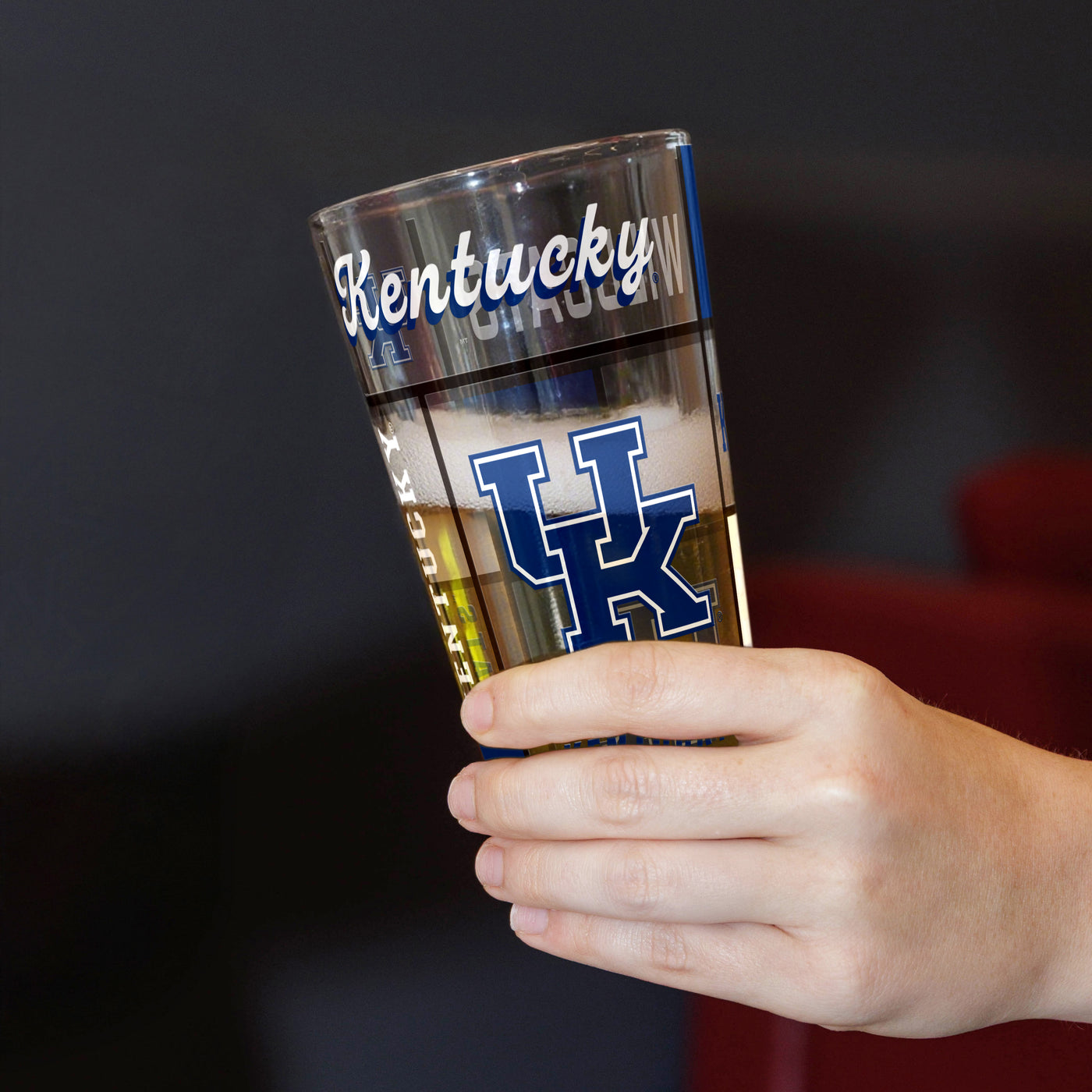 Kentucky 16oz Quilted Stained Pint Glass