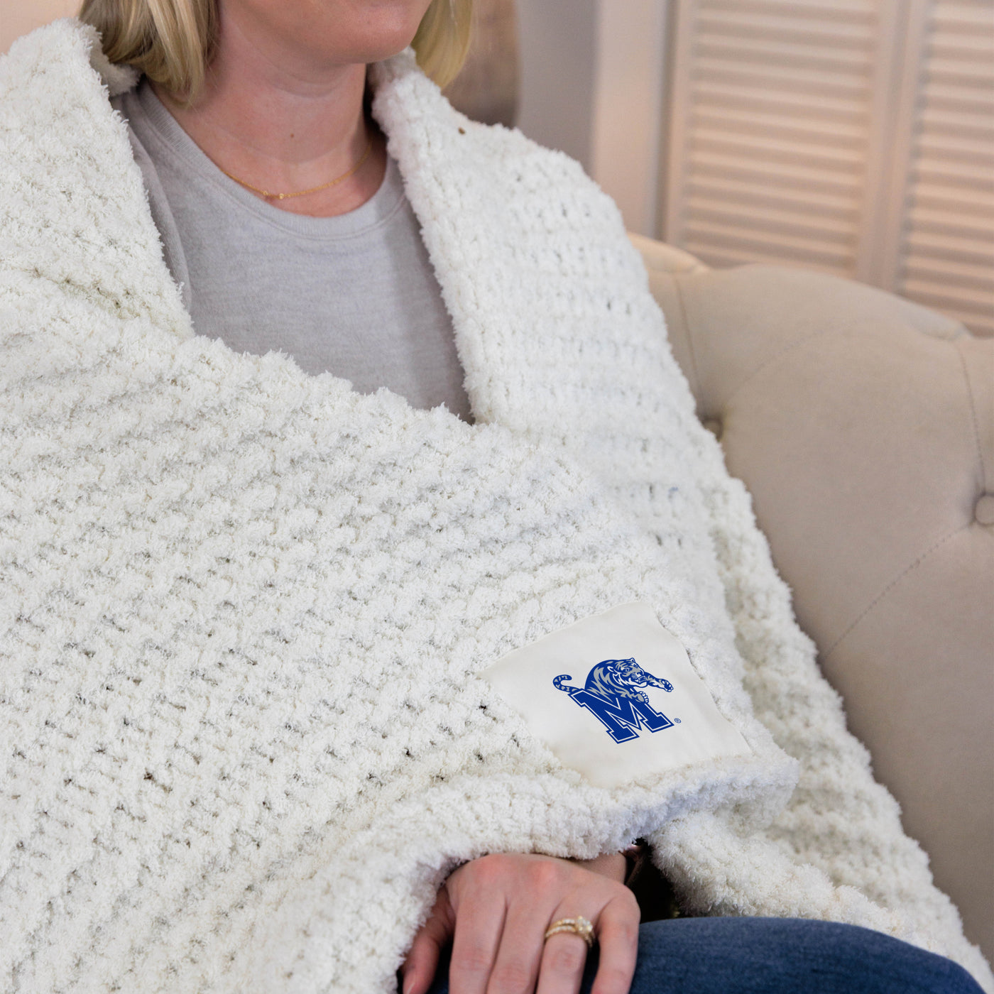 Memphis Solid Ivory Cable Knit Throw 50x60