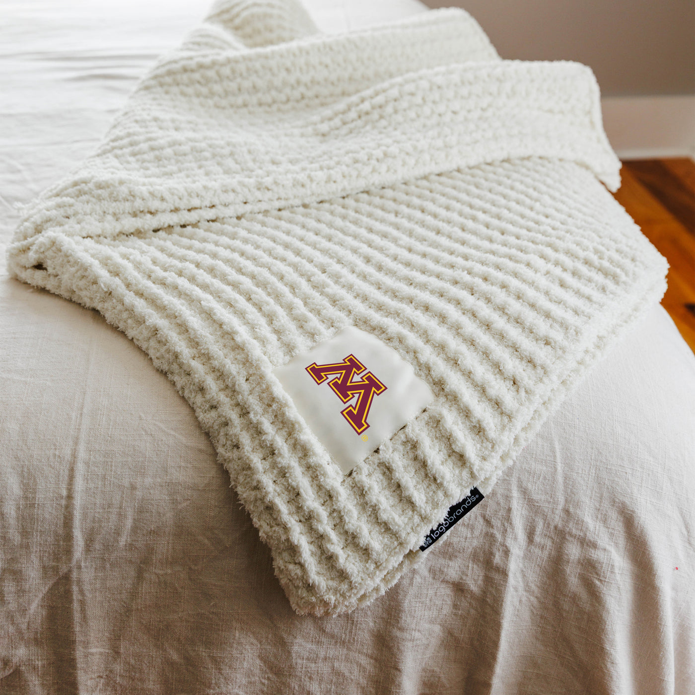 Minnesota Cable Knit Throw 50x60