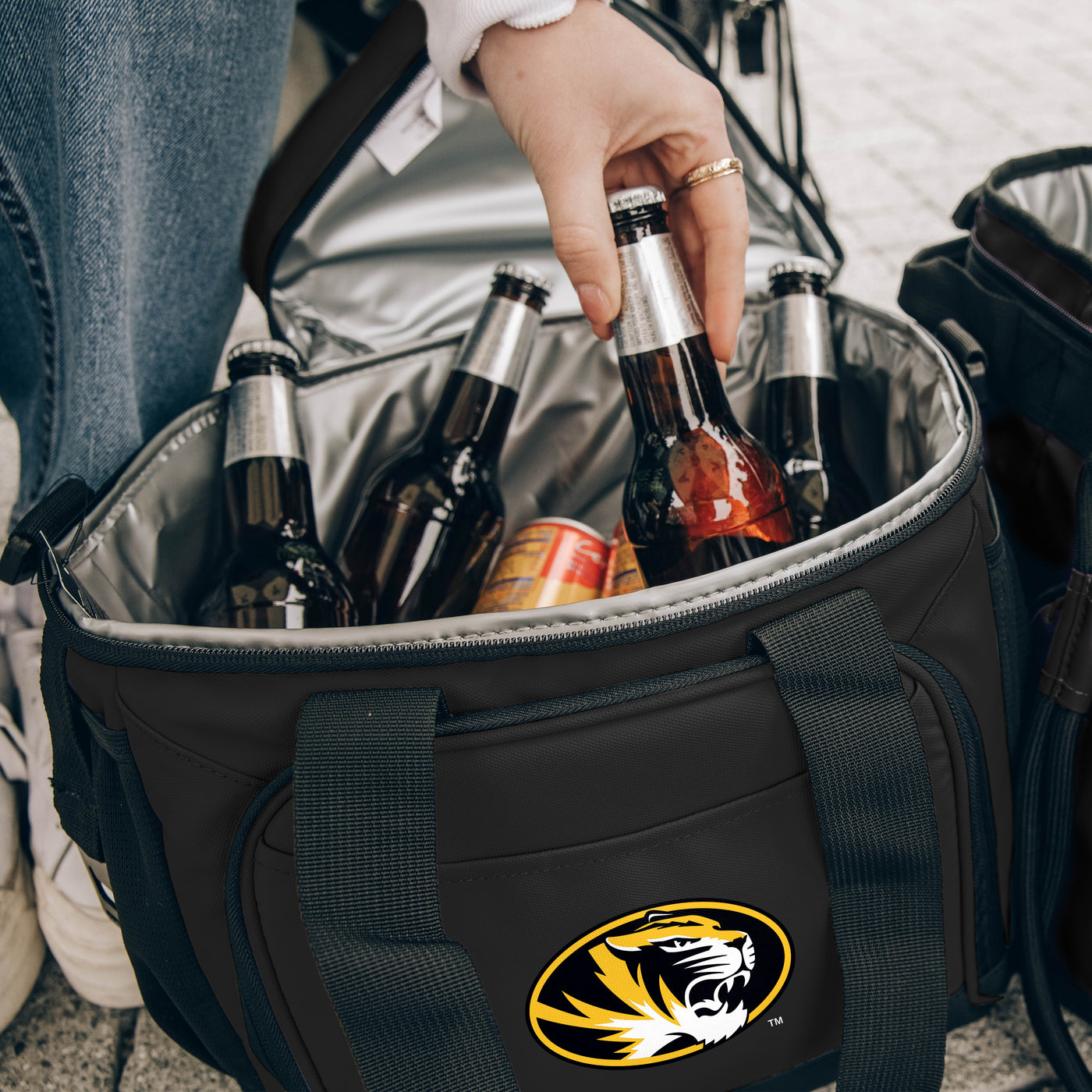 Missouri 24 Flex Can Cooler