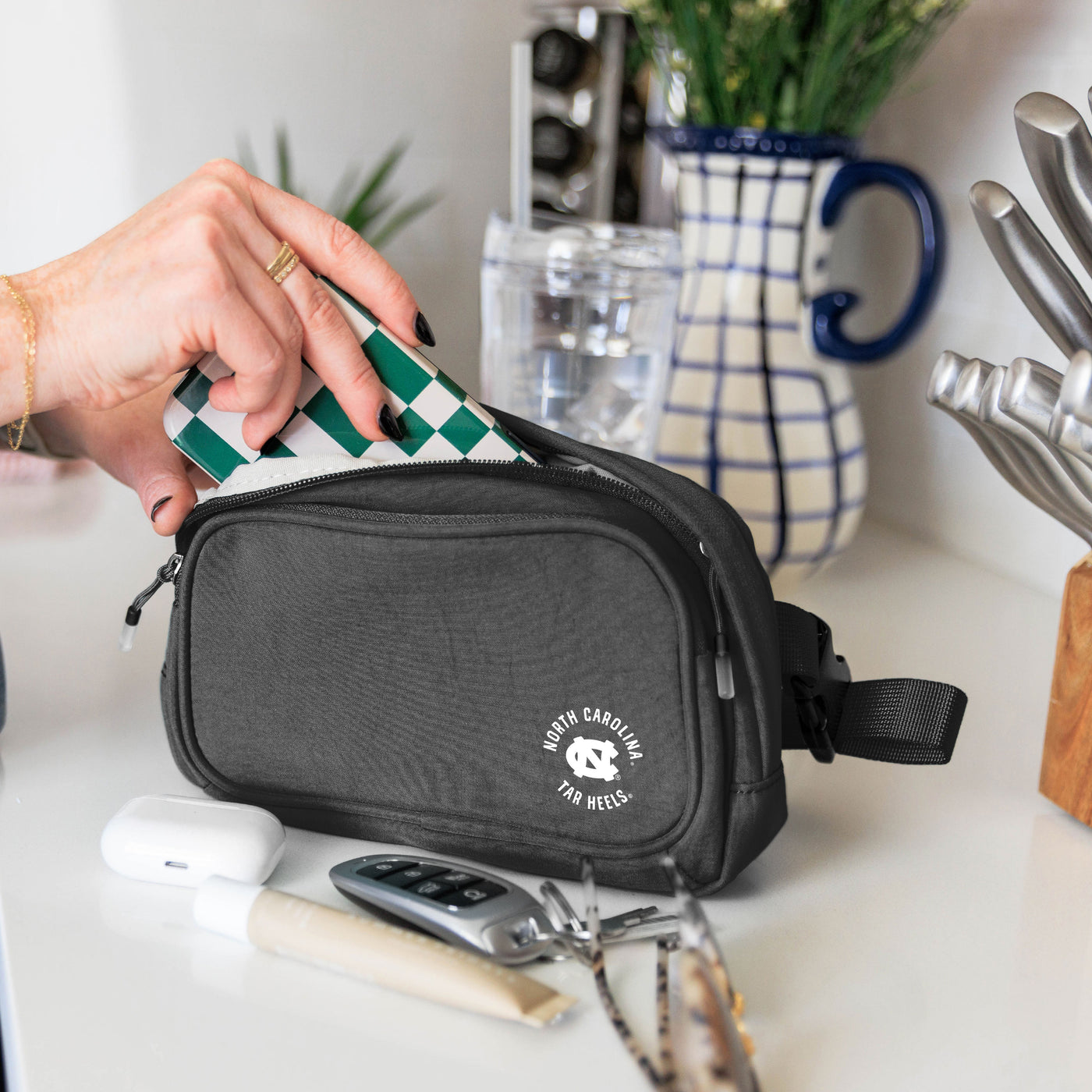 North Carolina Black Everyday Belt Bag