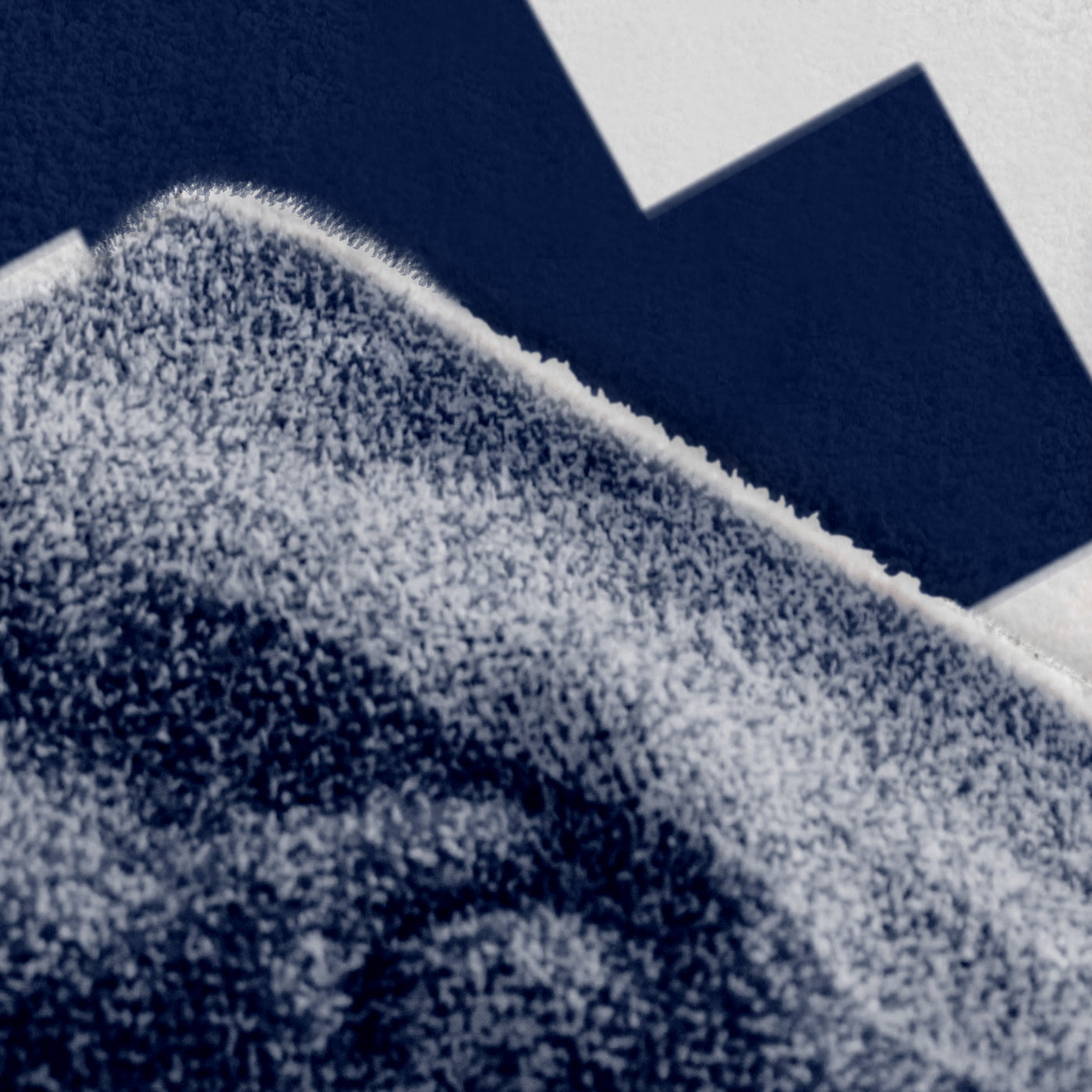 Notre Dame Prime Luxe Dreams Throw