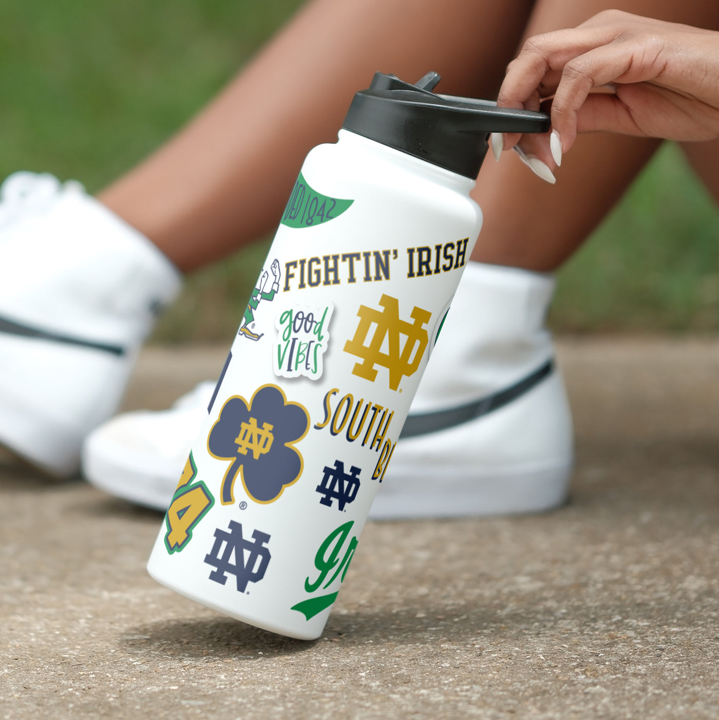 Notre Dame 34oz Native Quencher Bottle