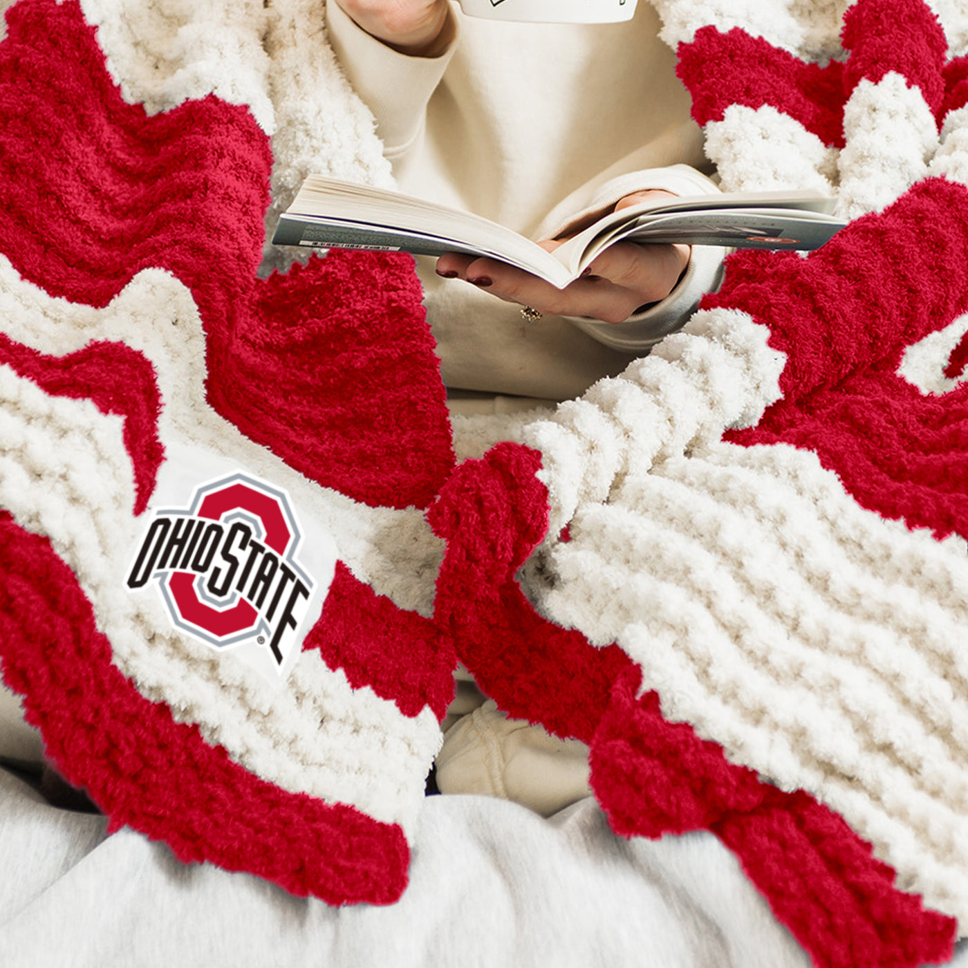 Ohio State Cable Knit Throw 50x60