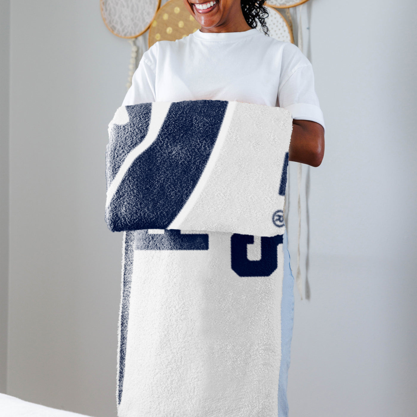 Penn State Prime Luxe Dreams Throw