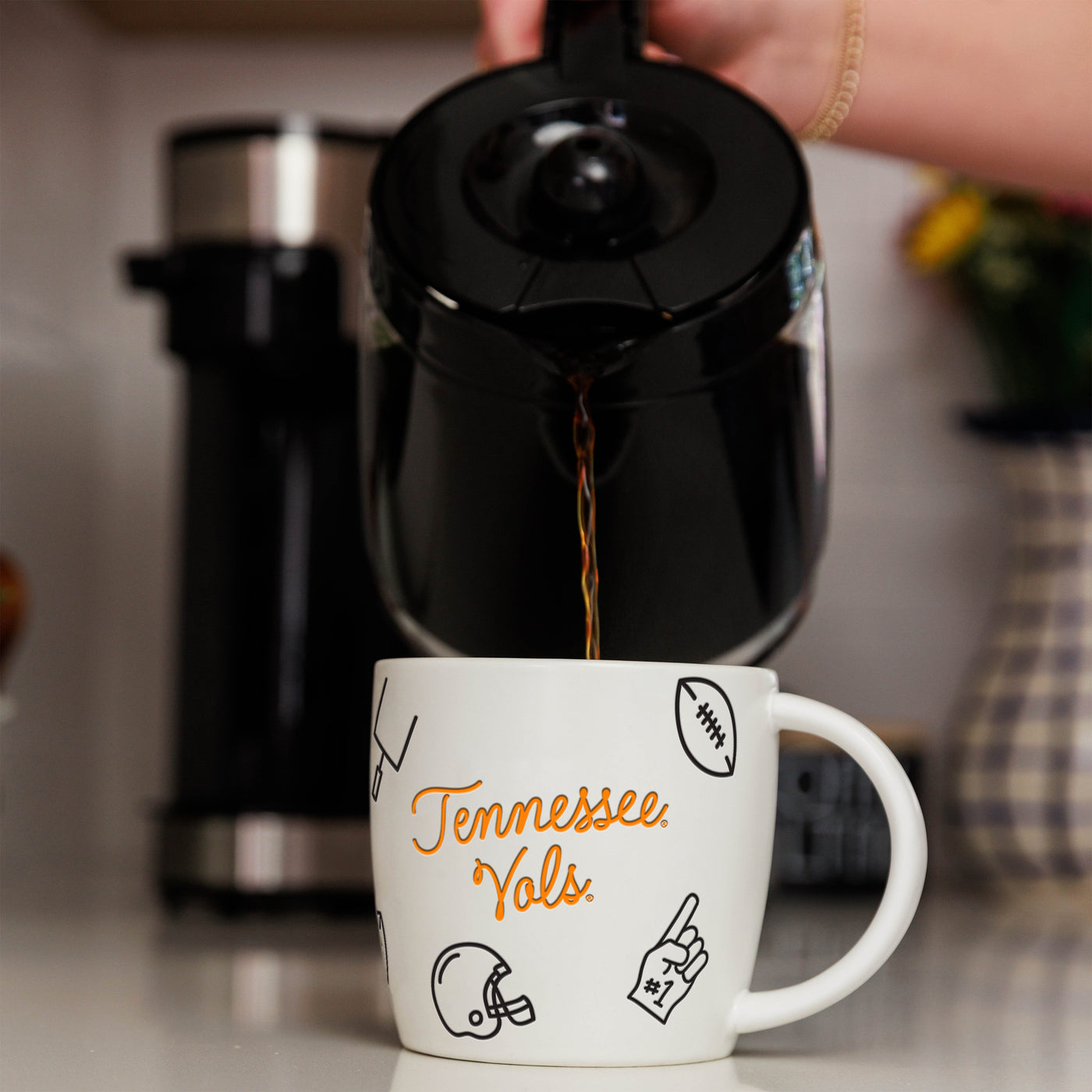 Tennessee 18oz Playmaker Mug - Logo Brands