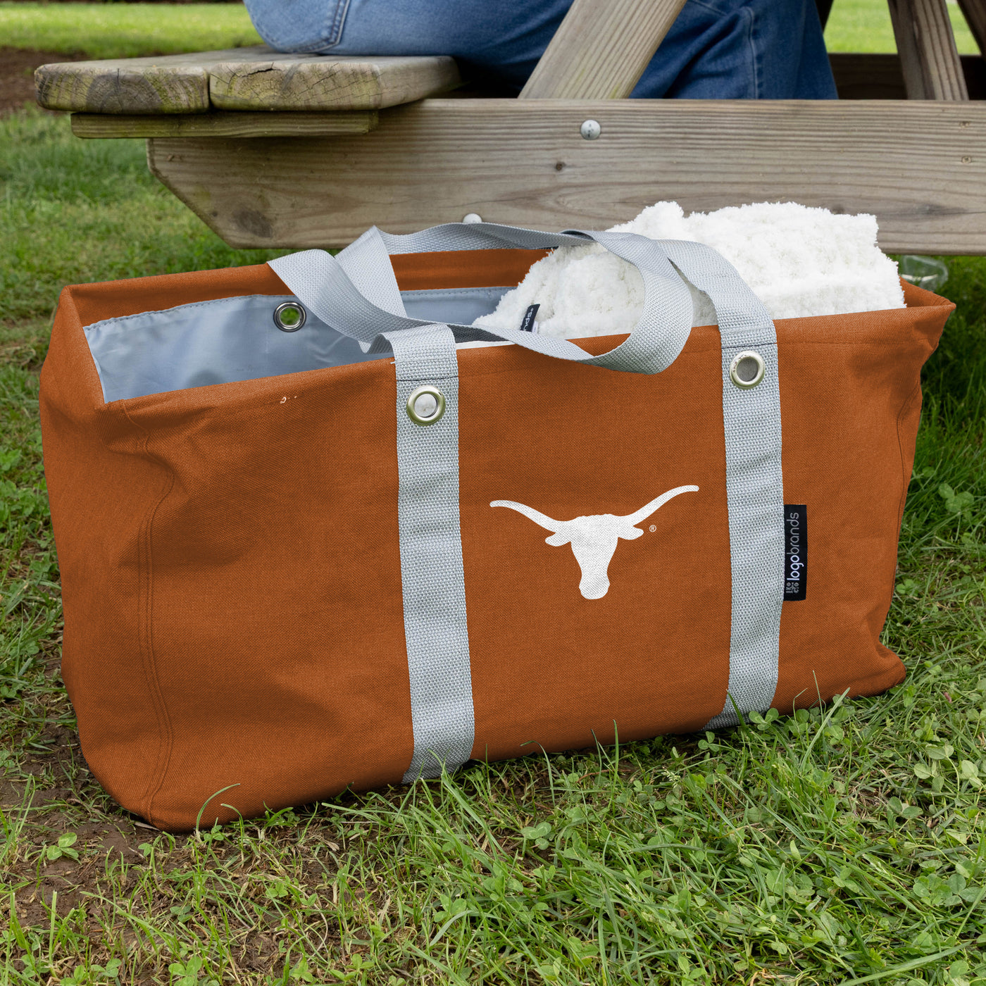 Texas Crosshatch Picnic Caddy - Logo Brands