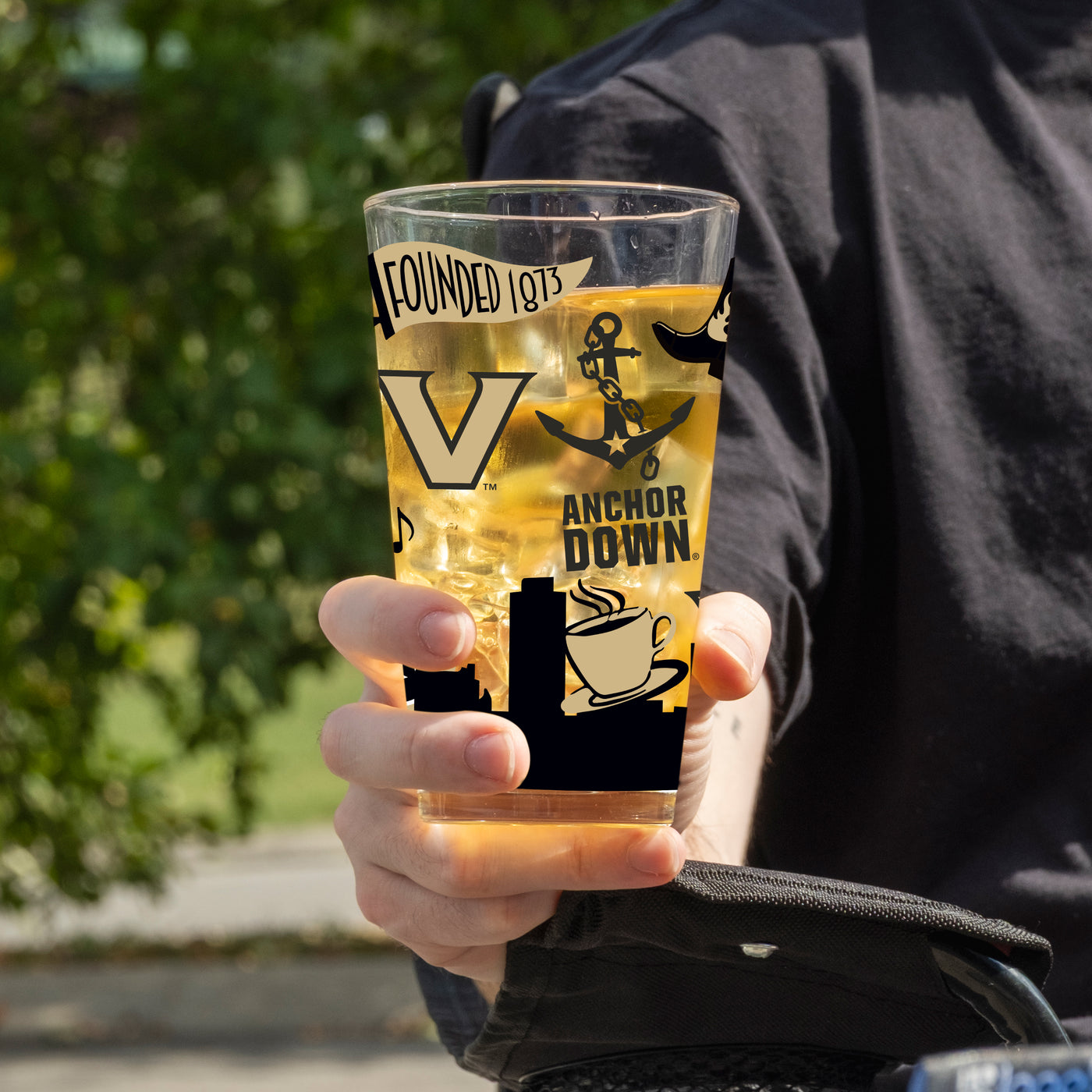 Vanderbilt 16oz Native Pint Glass