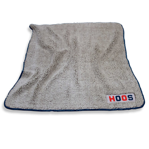 Virginia Red White & HOO Frosty Fleece blanket by Logo Brands, featuring vibrant red, white, and HOO logo design.