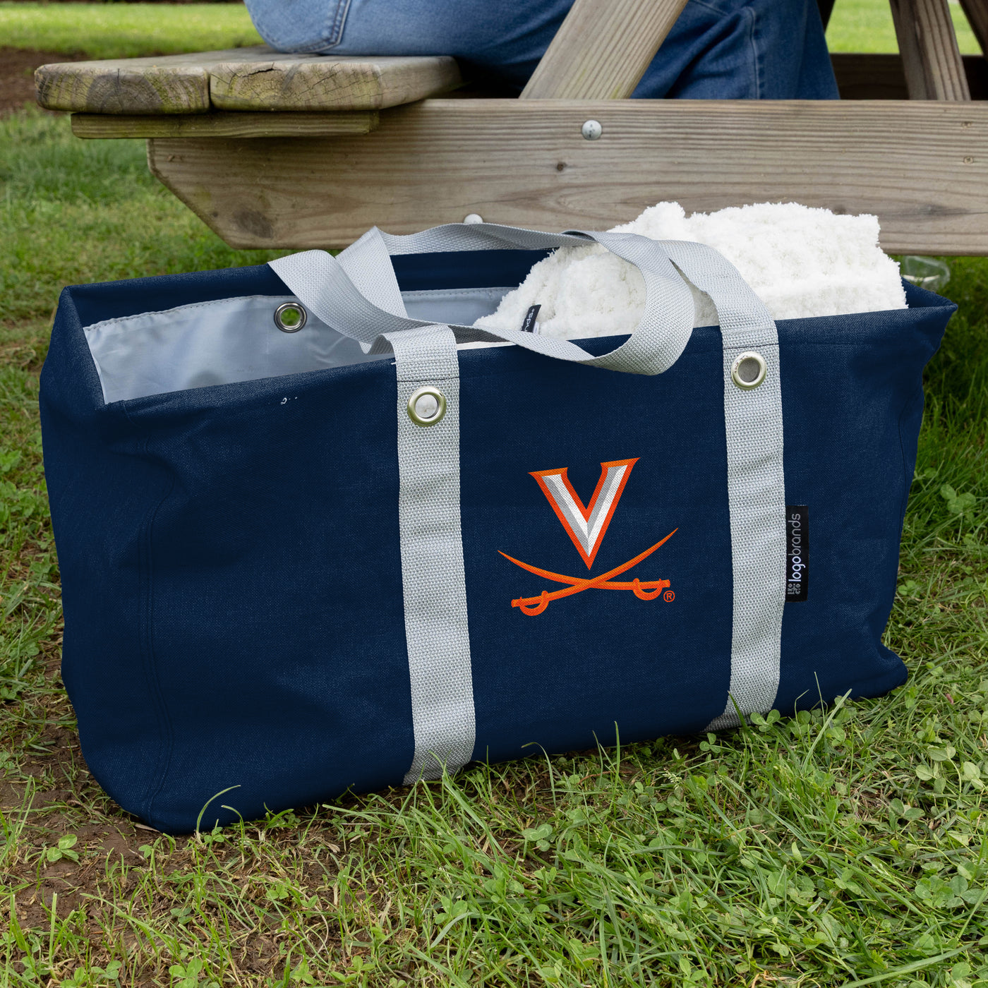 Virginia Crosshatch Picnic Caddy - Logo Brands