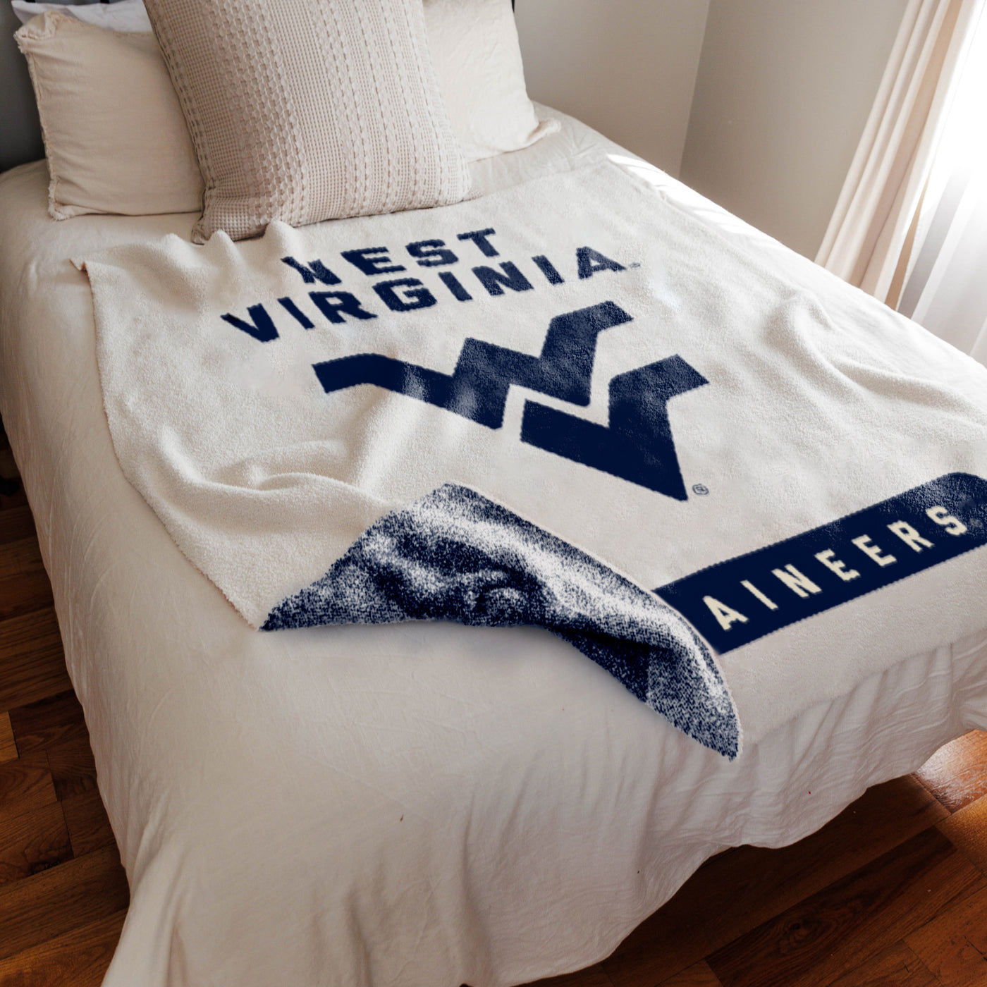 West Virginia Luxe Prime Dreams Throw