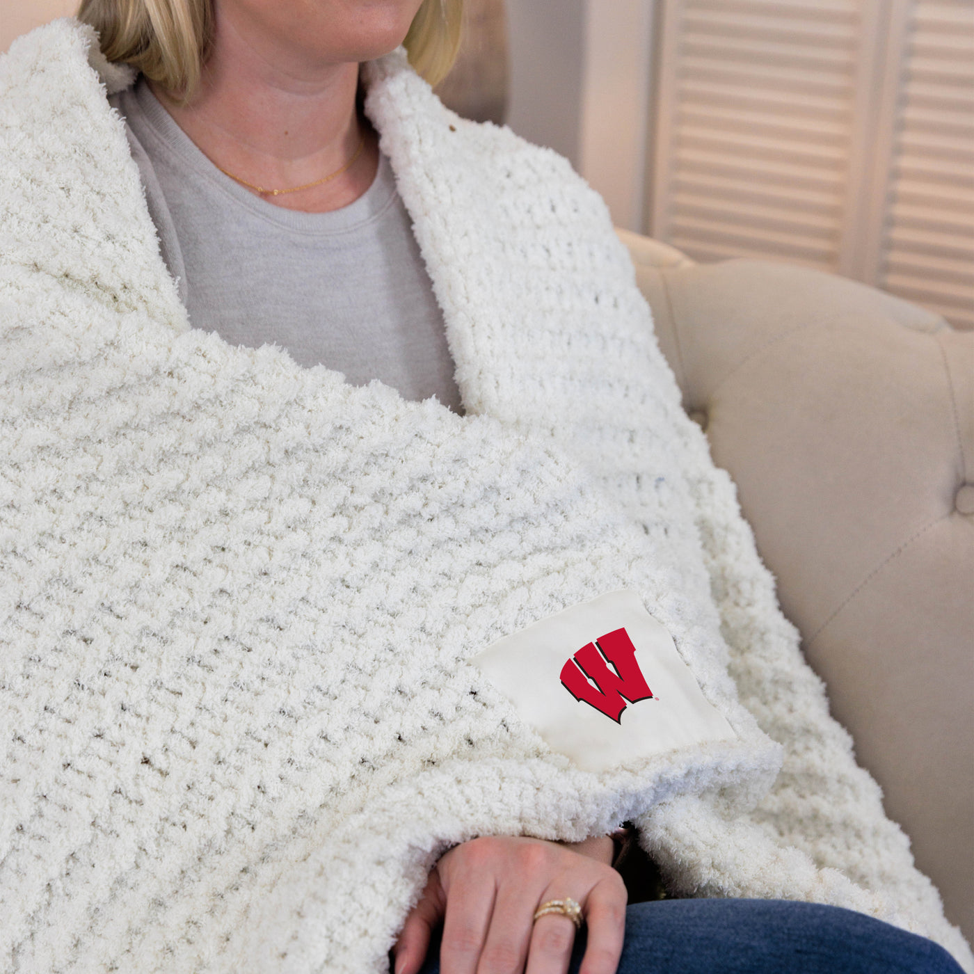 Wisconsin Cable Knit Throw 50x60