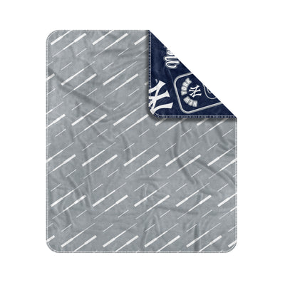 NY Yankees Dream Weave Throw 50x60