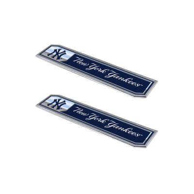 MLB - New York Yankees Embossed Truck Emblem 2-pk
