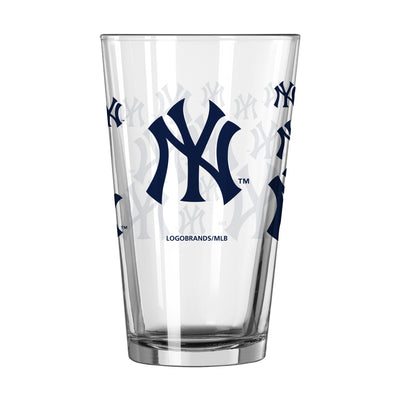 New York Yankees 16oz Scatter Pint Glass