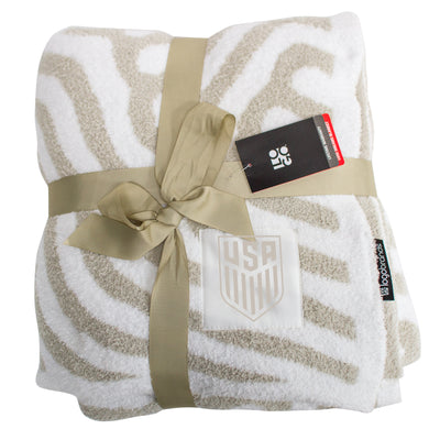 US Mens Soccer Luxe Dreams Throw